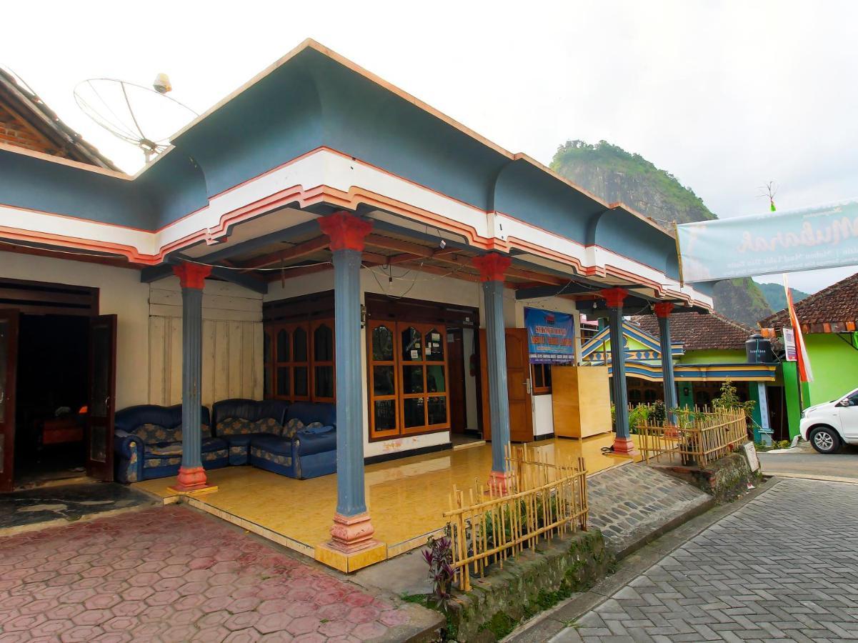 Oyo Homes 91134 Desa Wisata Tebing Lingga Trenggalek Exterior photo